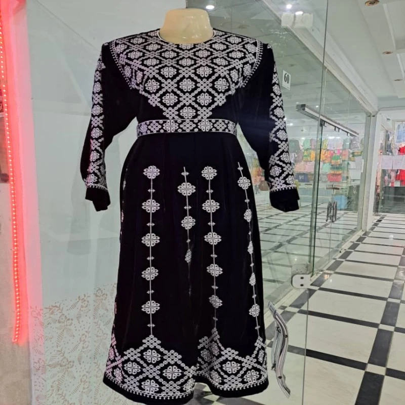 product image R